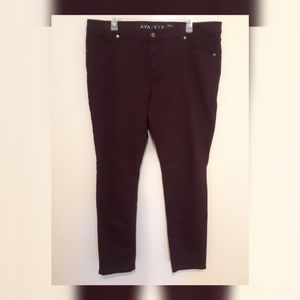 Ava & Viv Size 18W Maroon Skinny Jeans